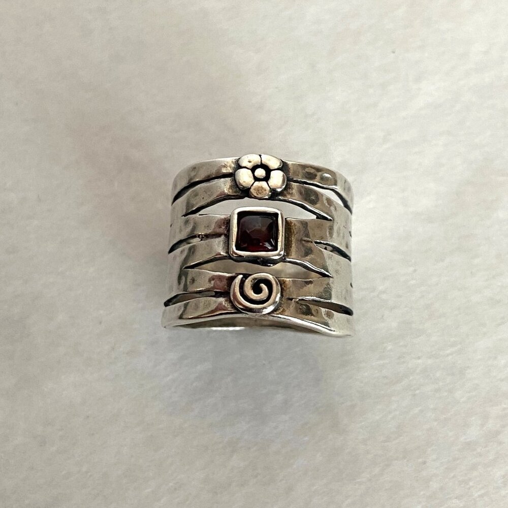 Silpada Sterling Silver 925 Garnet Hammered Cuff Wide Band Ring Sz 8 - Picture 8 of 16